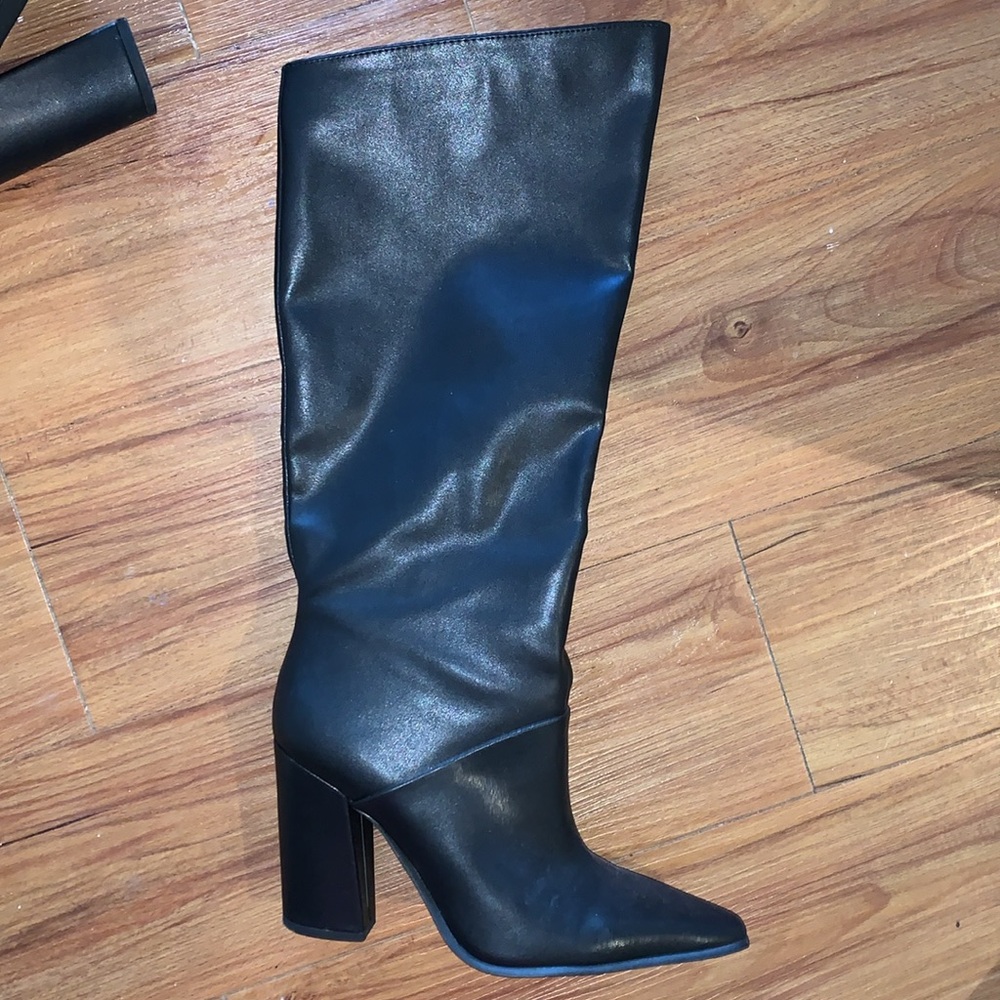 JLO Size 7.5 Black Knee High Doralee Boots, worn 2x.
